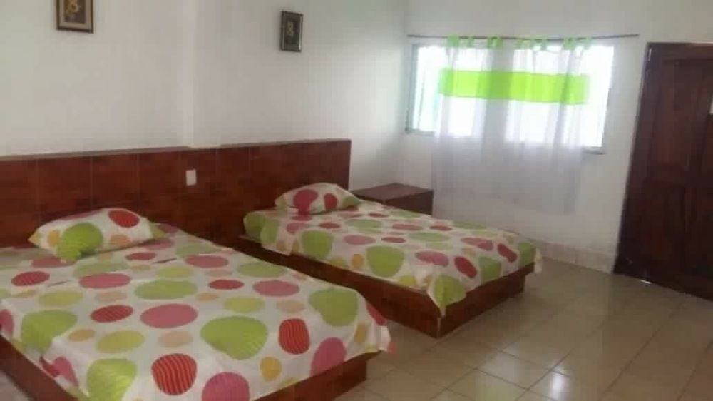 Tortugas Place Hotel Y Bungalos Монтеррико Екстер'єр фото